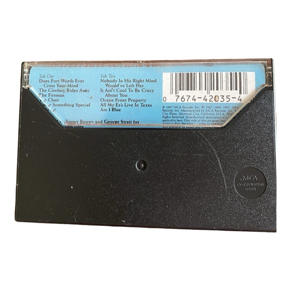 1 cassette tape vintage 80s George Strait Greatest Hits Volume Two EUC - Picture 3 of 5